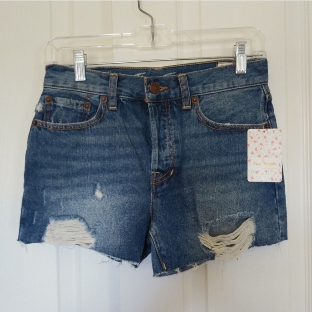 Free People Sofia Denim Shorts - Size 24